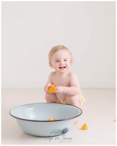 1st birthday photos splashtime Life in Focus Portraits smash & splash photoshoot Rhu Helensburgh